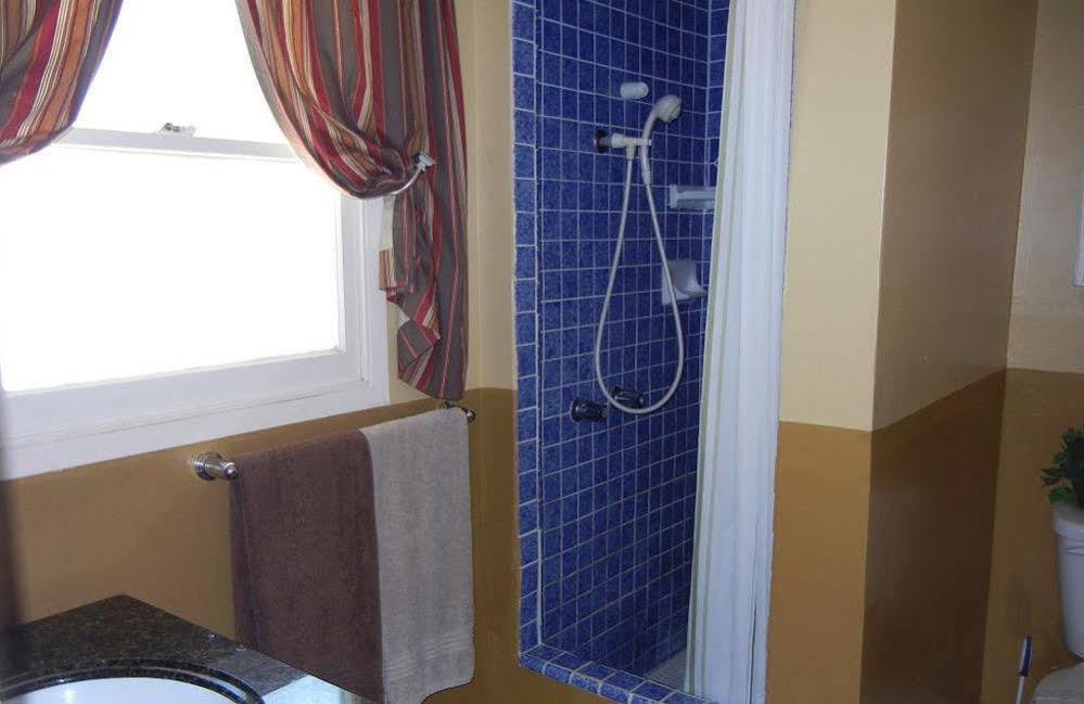 Blue Fish Cove Resort Clearlake Oaks Extérieur photo